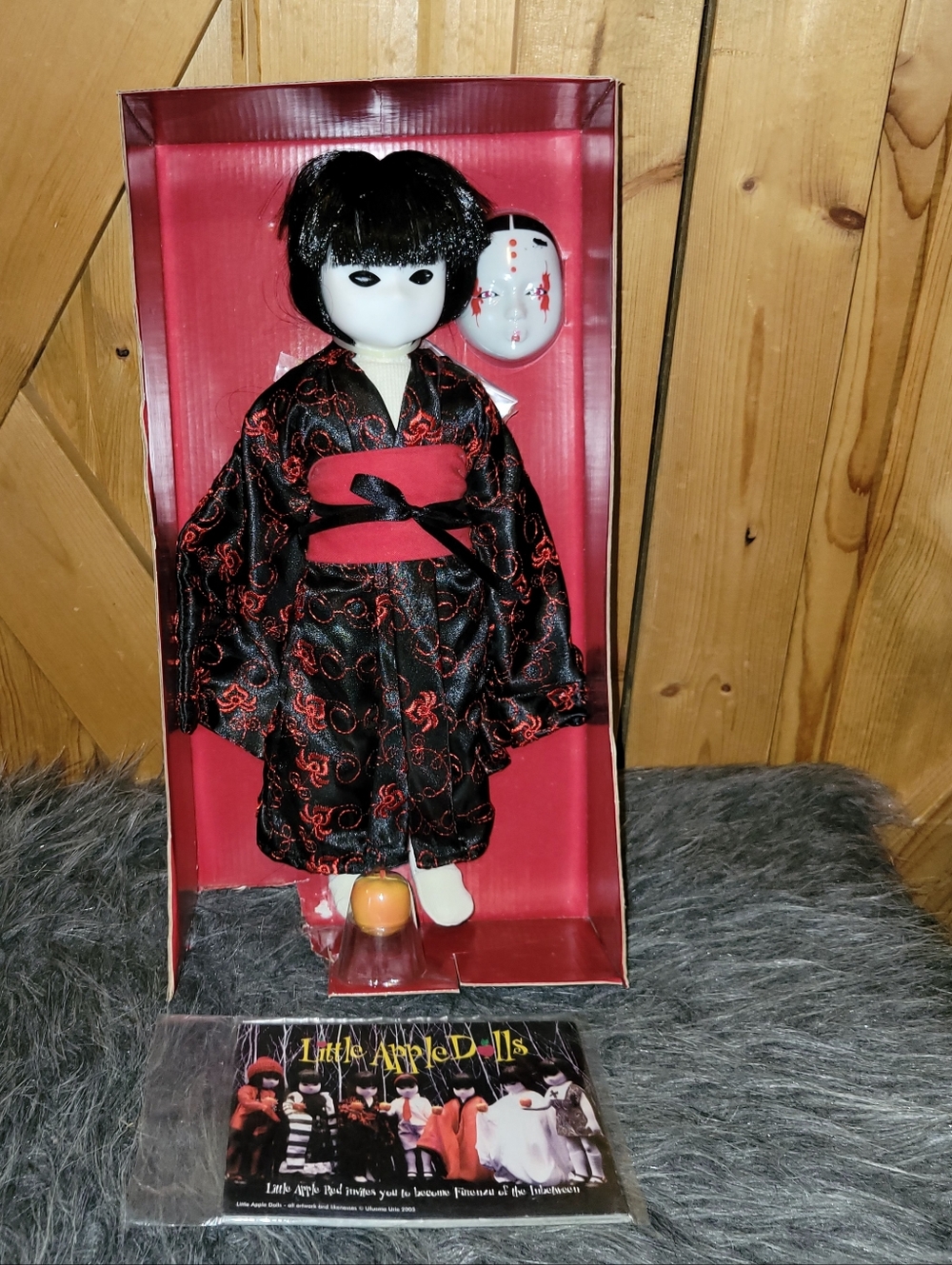 ​Vtg 2005 Little Apple Dolls IRAE Series 2 NRFB Rare Goth Art Doll - Picture 6 of 8